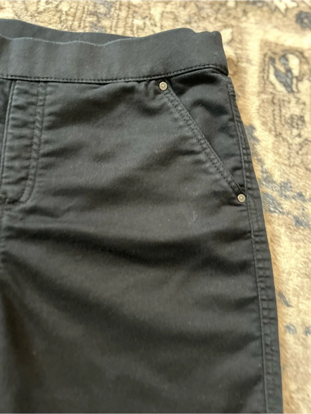 Intro ❤️ love the Fit  Black Casual Stretch Shorts